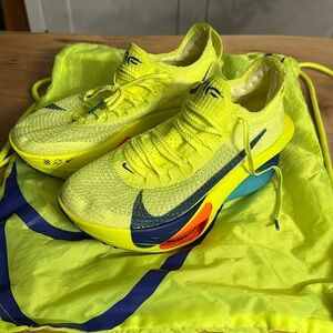 Nike alpha fly 3 size 6.5
